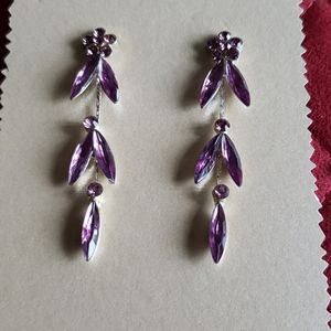 Amethyst colored dangling earrings